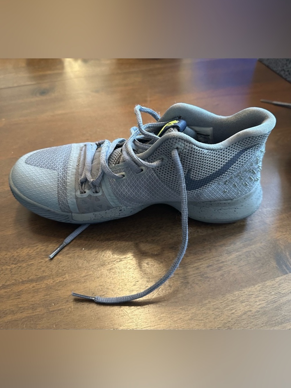Youth 5Y Boys Sizing Kyrie Irving Nike Basketball Shoes - Cool Grey - Picture 9 of 11